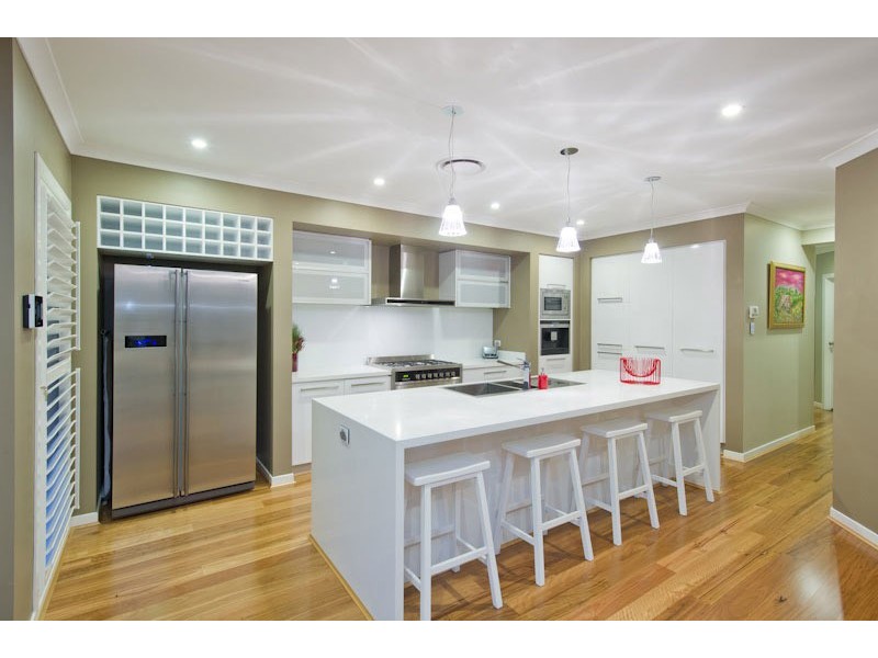 5 River Park Place, Fig Tree Pocket QLD 4069