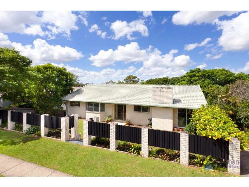 26 Gem Road, Kenmore QLD 4069