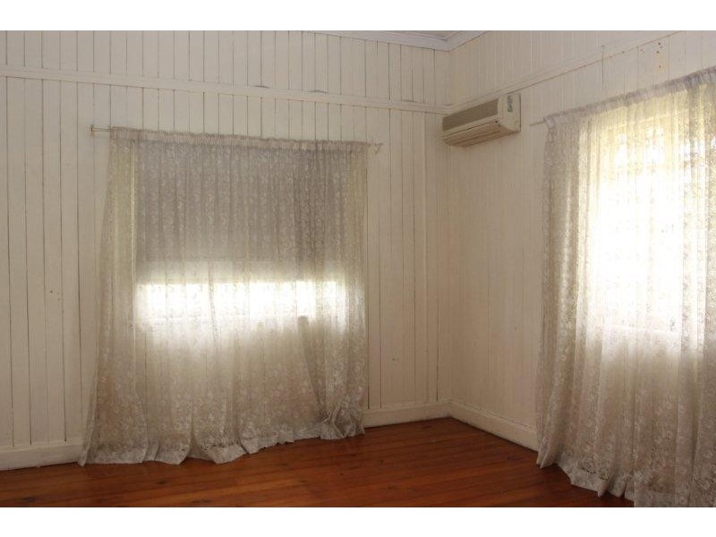 82 Park Terrace, Sherwood QLD 4075