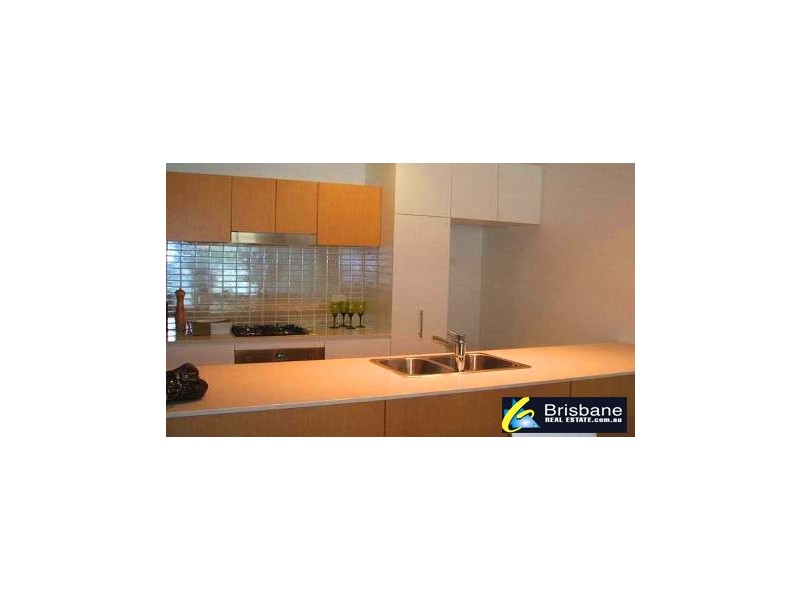 211/20 Egmont Street, Sherwood QLD 4075