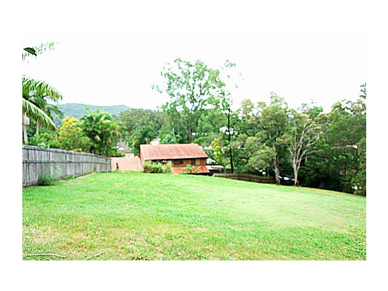 181  Chapel Hill Road, Chapel Hill QLD 4069