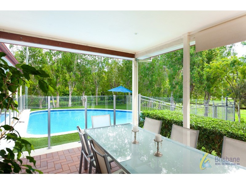 23 Gold Creek Road, Brookfield QLD 4069