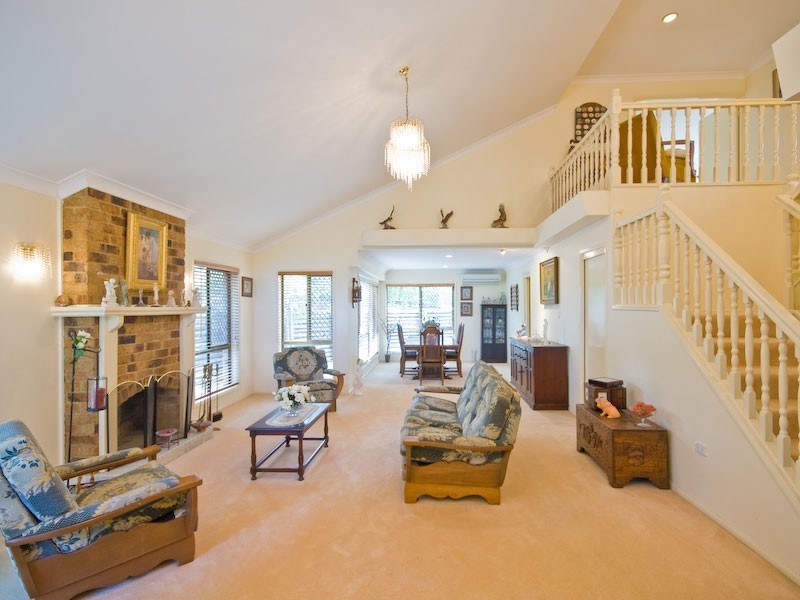 1 St Ives Court, Karana Downs QLD 4306