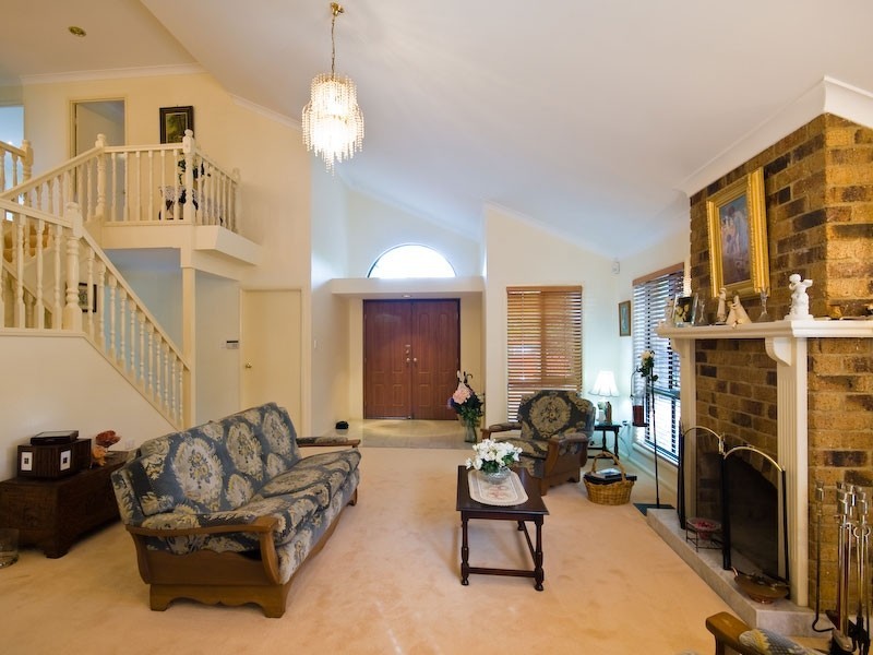 1 St Ives Court, Karana Downs QLD 4306