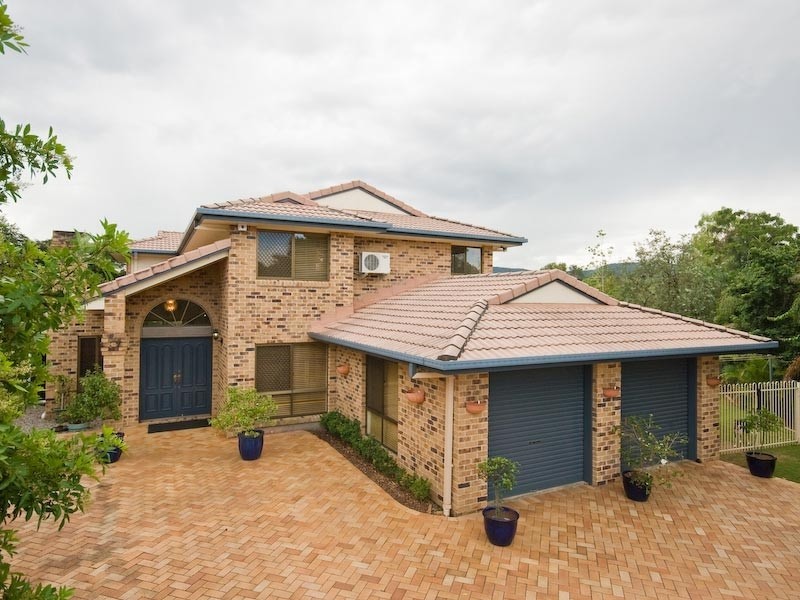 1 St Ives Court, Karana Downs QLD 4306