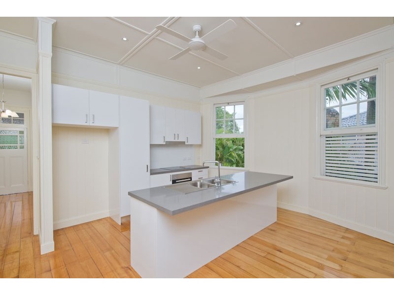 5 A River Park Place, Fig Tree Pocket QLD 4069