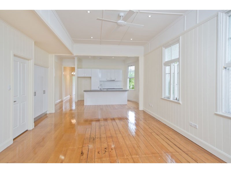 5 A River Park Place, Fig Tree Pocket QLD 4069