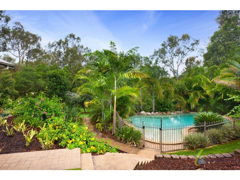 9 Parkwood Place, Anstead QLD 4070