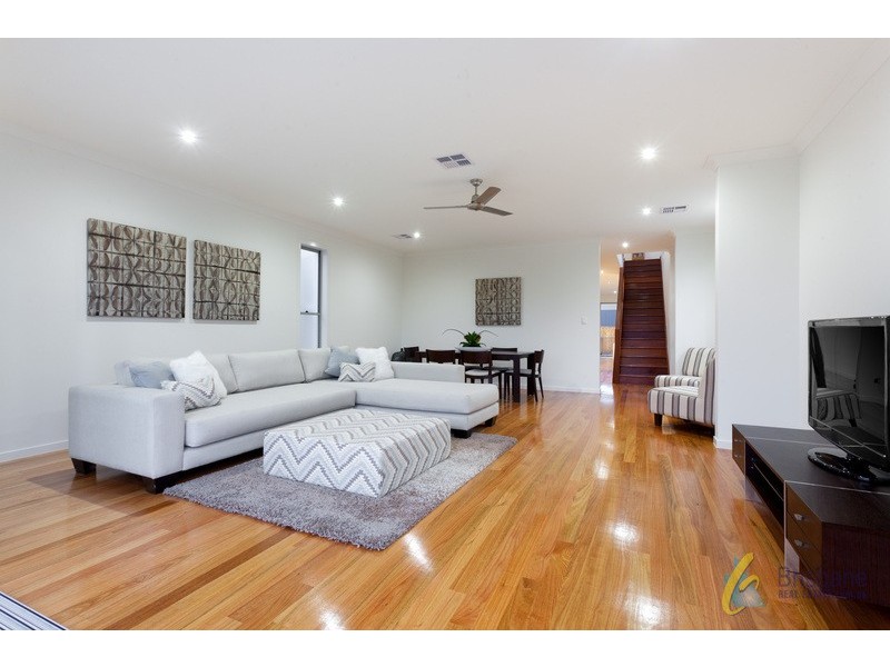 74 Crosby Road, Albion QLD 4010