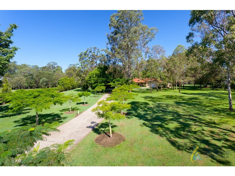 440 Mount Crosby Rd, Anstead QLD 4070