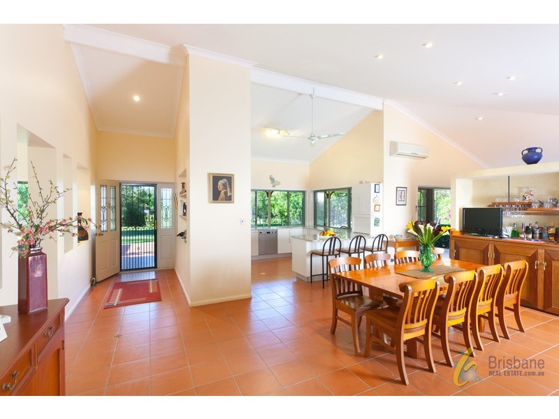 440 Mount Crosby Rd, Anstead QLD 4070
