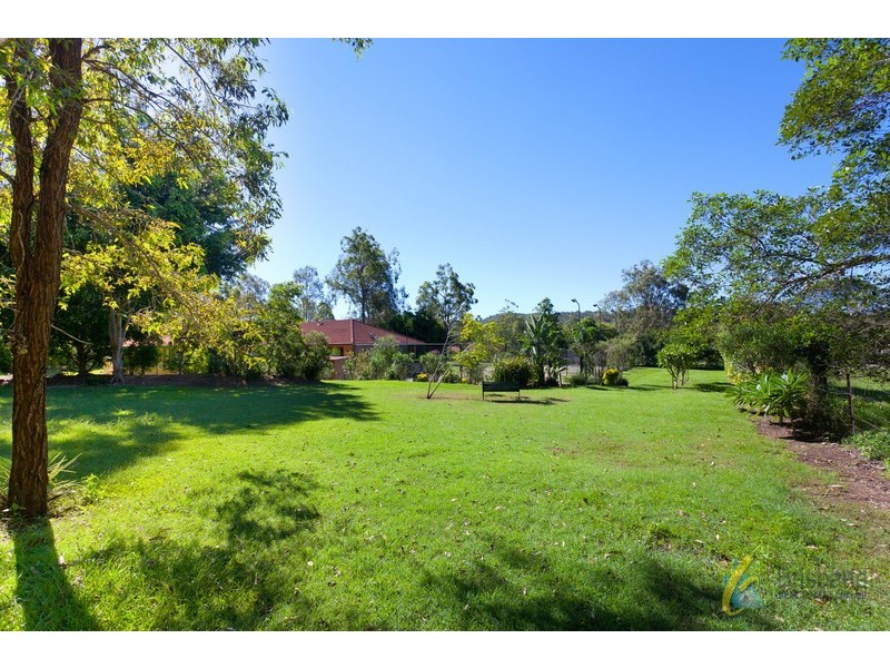440 Mount Crosby Rd, Anstead QLD 4070