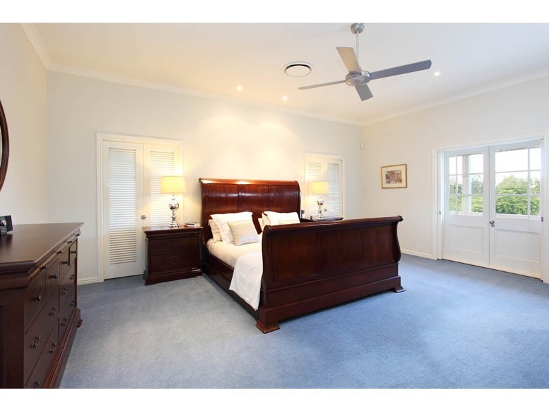 27 Mactier Street, Fig Tree Pocket QLD 4069