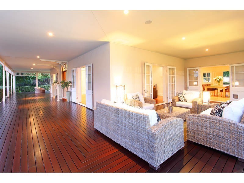 27 Mactier Street, Fig Tree Pocket QLD 4069