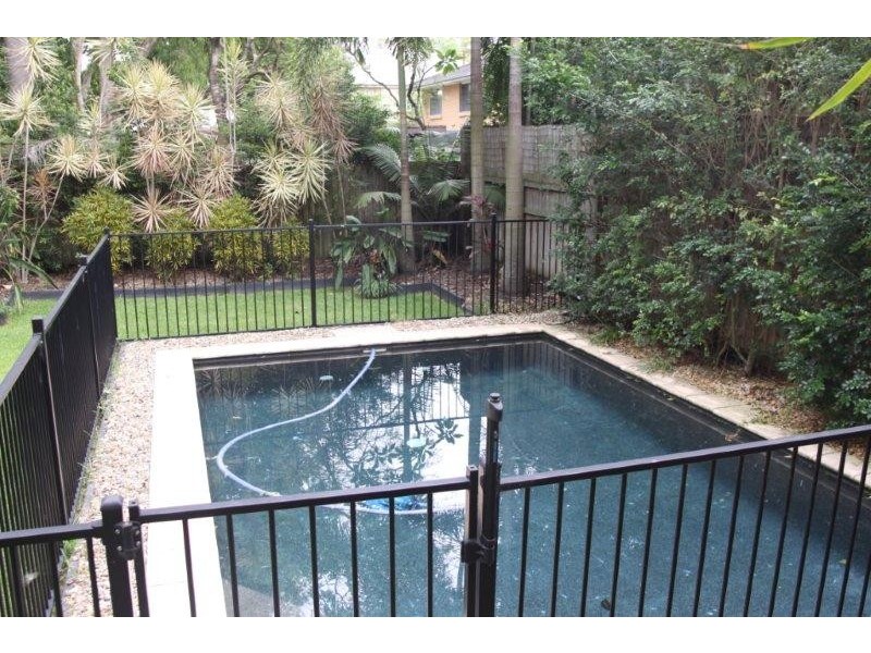 81 Clara Street, Corinda QLD 4075