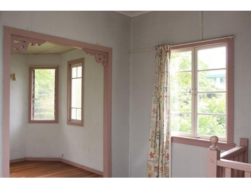 21 Witton Road, Indooroopilly QLD 4068