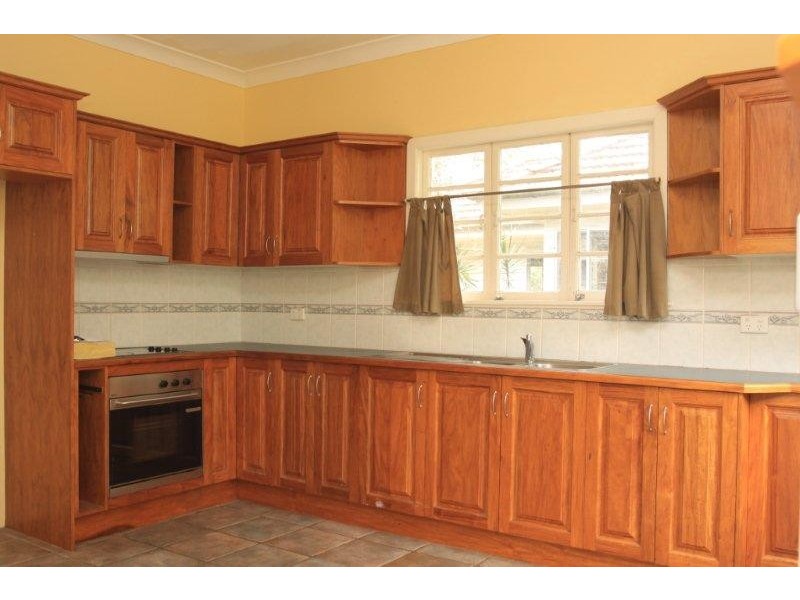 21 Witton Road, Indooroopilly QLD 4068