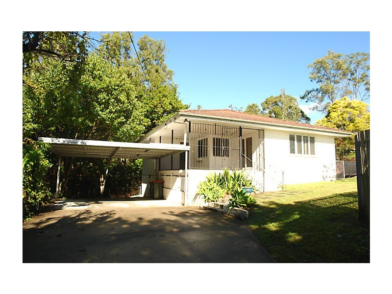 94 Boundary Rd, Indooroopilly QLD 4068