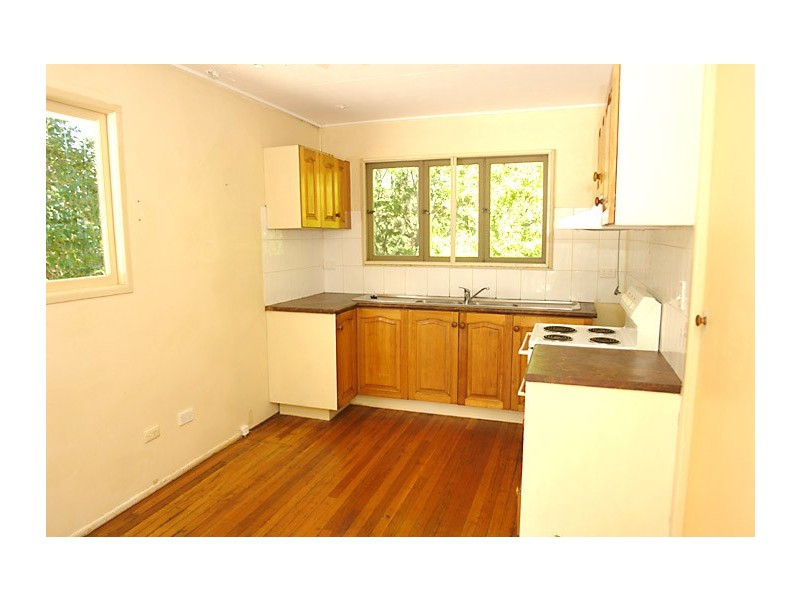 94 Boundary Rd, Indooroopilly QLD 4068