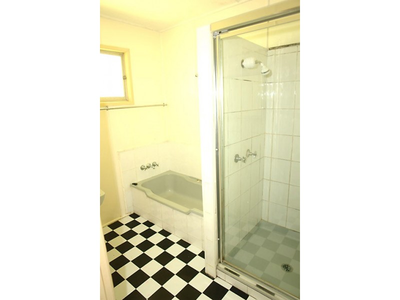 94 Boundary Rd, Indooroopilly QLD 4068