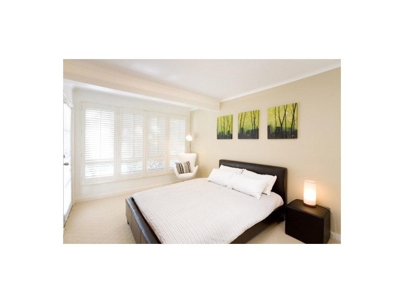 14 Sutton Street, Chelmer QLD 4068