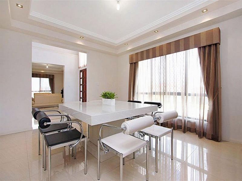 Forest Lake QLD 4078