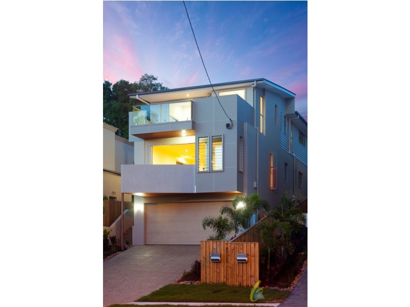 74 Crosby Road, Albion QLD 4010