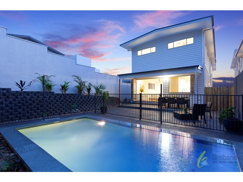 74 Crosby Road, Albion QLD 4010