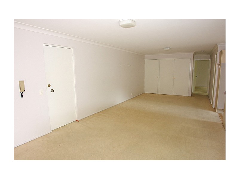 10_24 Brasted Street, Taringa QLD 4068