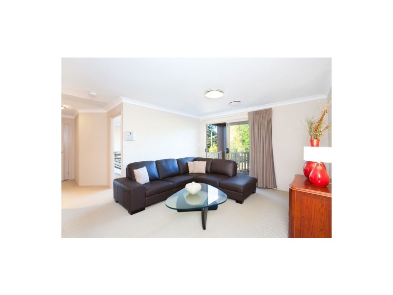 21 Currong Street, Kenmore QLD 4069