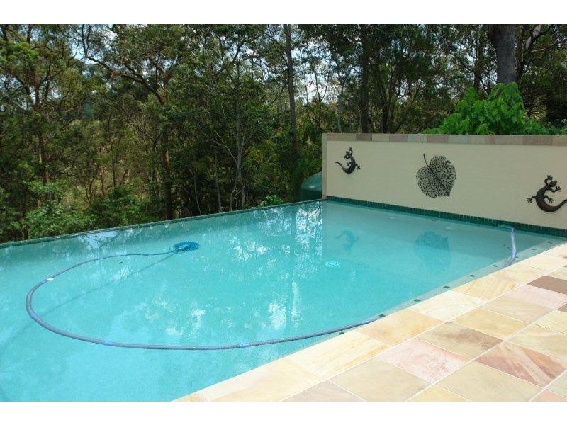 19 Aramara Road, Anstead QLD 4070
