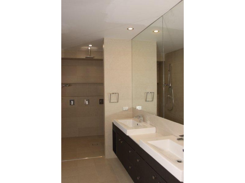 1/69 Kingsholme Street, Newstead QLD 4006