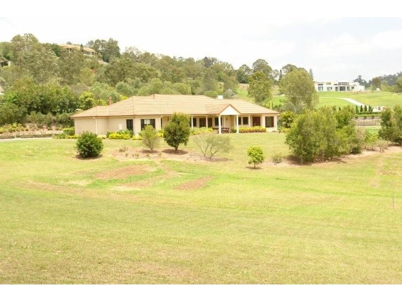 140 Rafting Ground Rd, Brookfield QLD 4069
