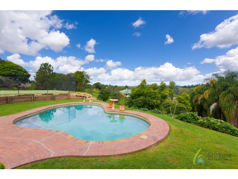 422 Grandview Road, Pullenvale QLD 4069