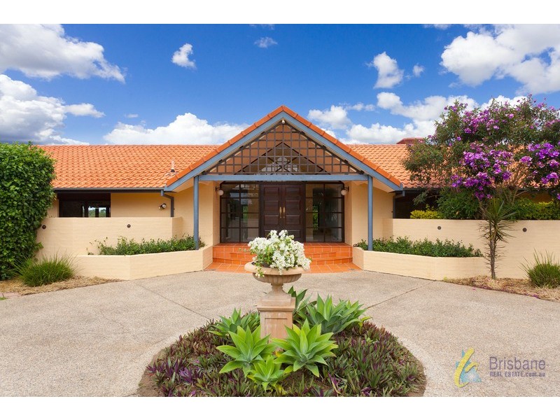 422 Grandview Road, Pullenvale QLD 4069