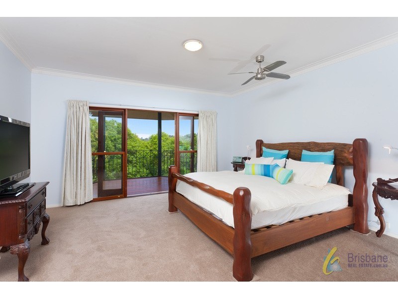 422 Grandview Road, Pullenvale QLD 4069