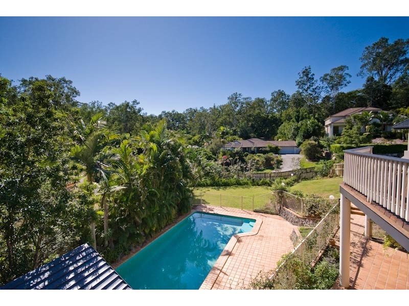 9 Clarkson Place, Kenmore Hills QLD 4069