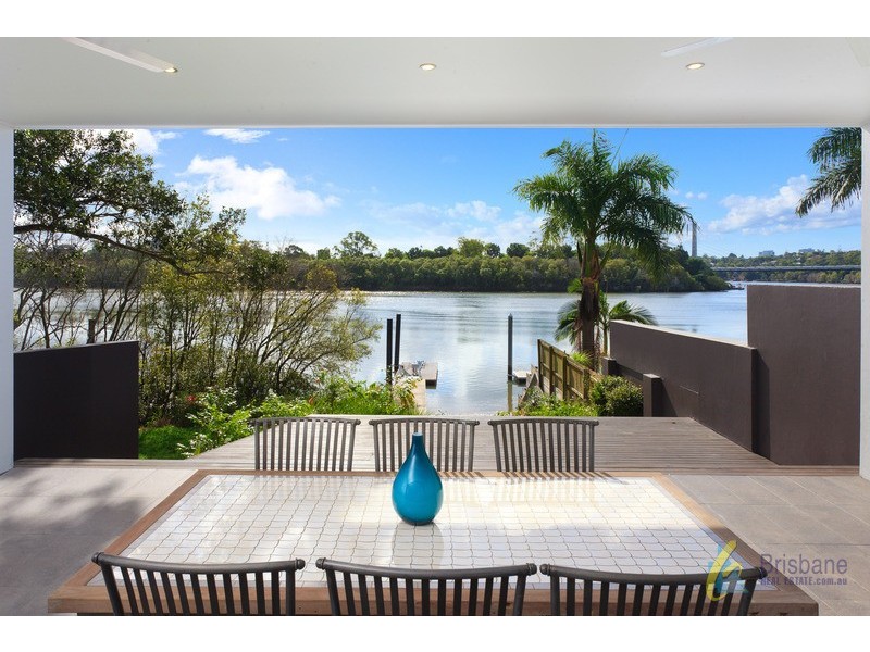 91 Brisbane Corso, Fairfield QLD 4103