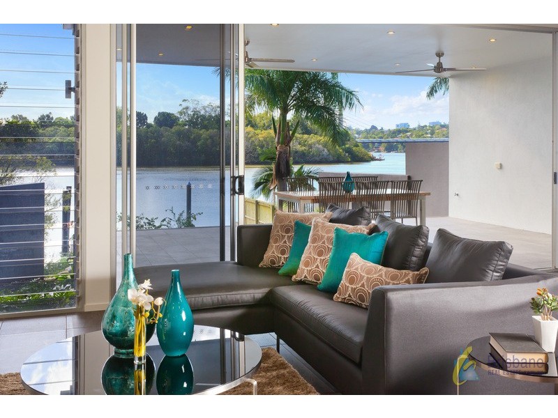 91 Brisbane Corso, Fairfield QLD 4103