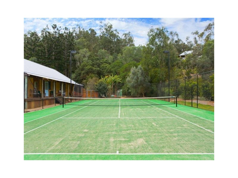 534 Grandview Road, Pullenvale QLD 4069