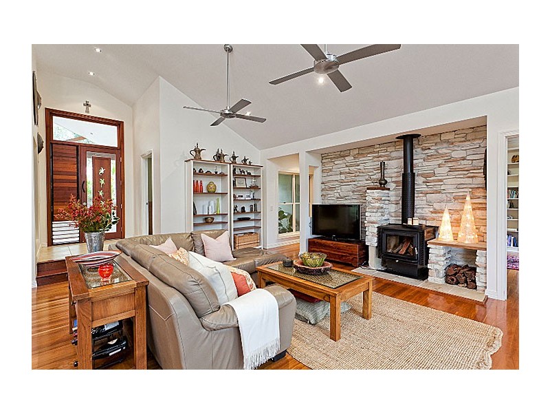 165 Highwood Road, The Gap QLD 4061