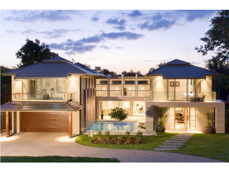 9 Castile  Street, Indooroopilly QLD 4068