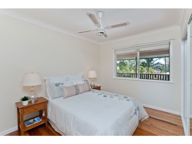 5 Lairg Street, Kenmore QLD 4069