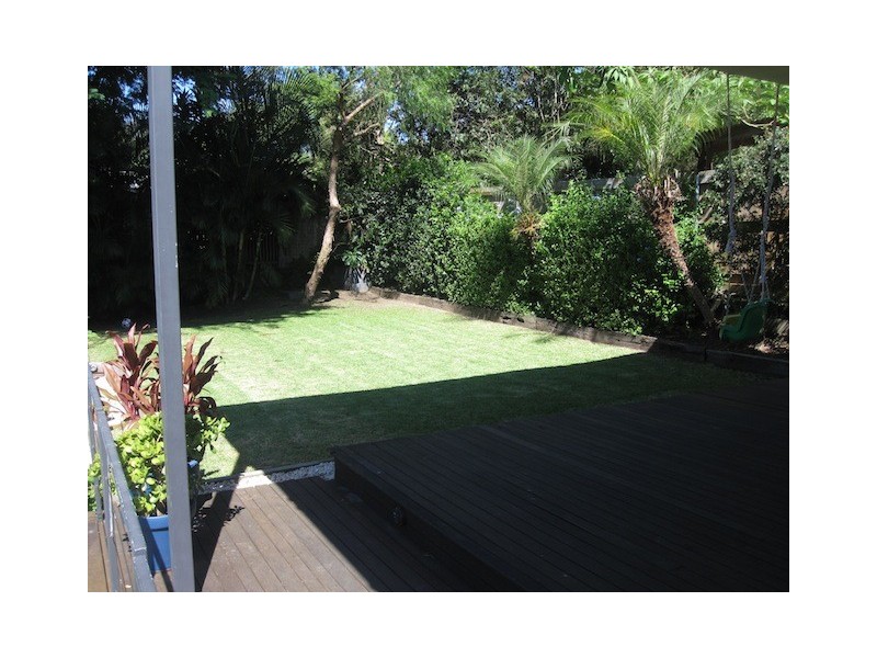 25 Lentara Street, Kenmore QLD 4069