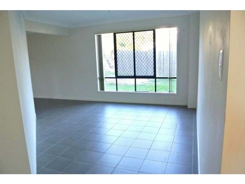 28 Stanaway Place, Bellbowrie QLD 4070
