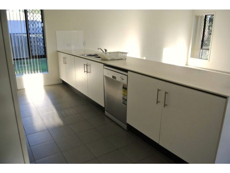 28 Stanaway Place, Bellbowrie QLD 4070