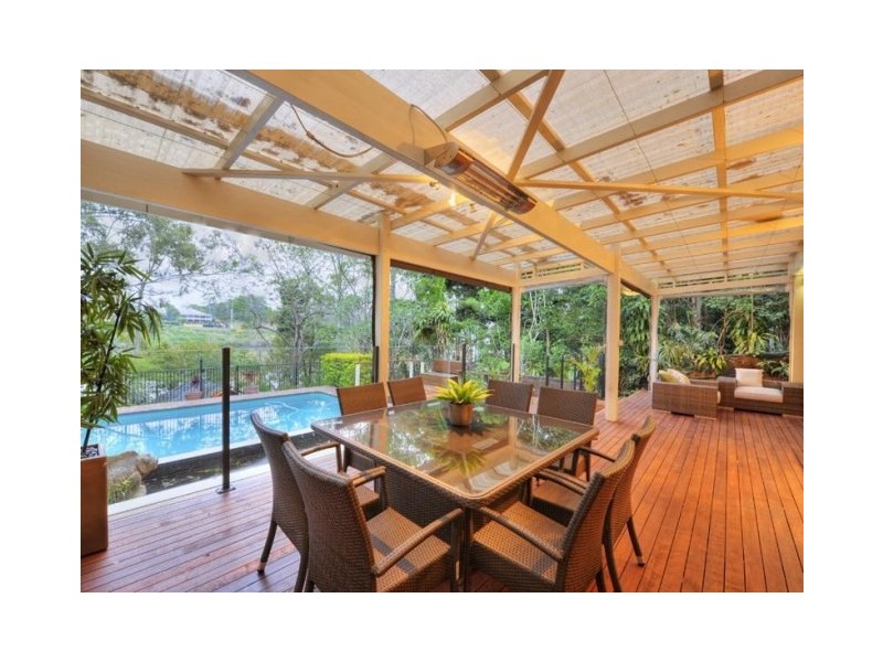 9 Joseph Street, Sherwood QLD 4075