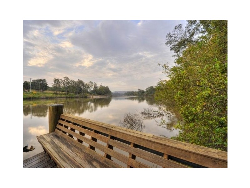 9 Joseph Street, Sherwood QLD 4075