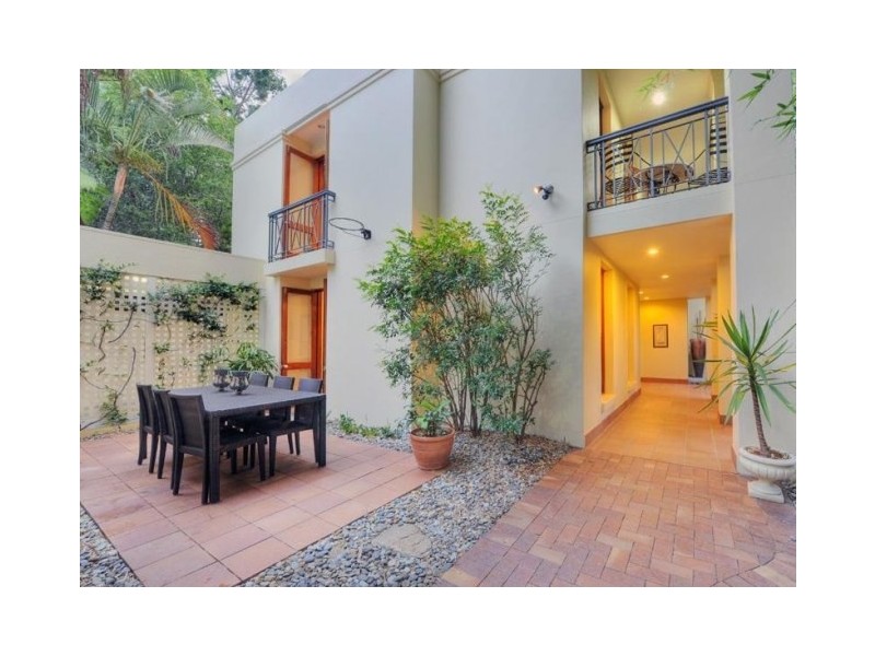 9 Joseph Street, Sherwood QLD 4075