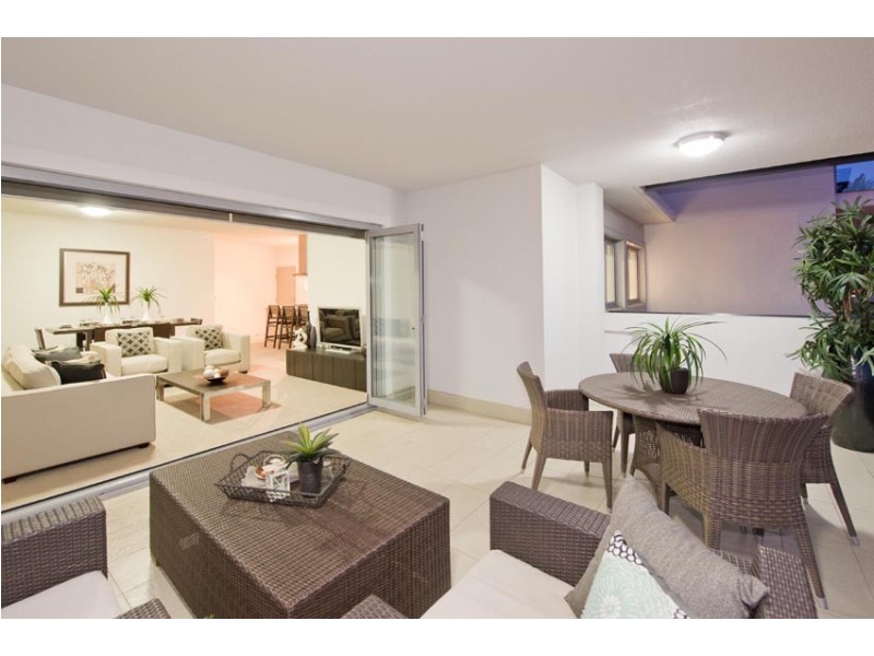 405/167 Coonan St, Indooroopilly QLD 4068